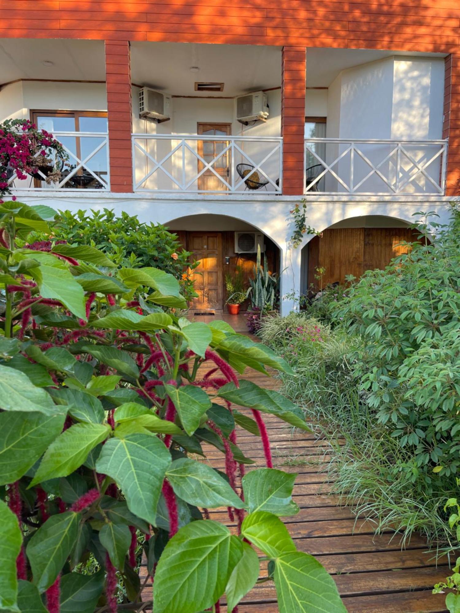 Teanehi Bed & Breakfast Анґа-Роа Екстер'єр фото