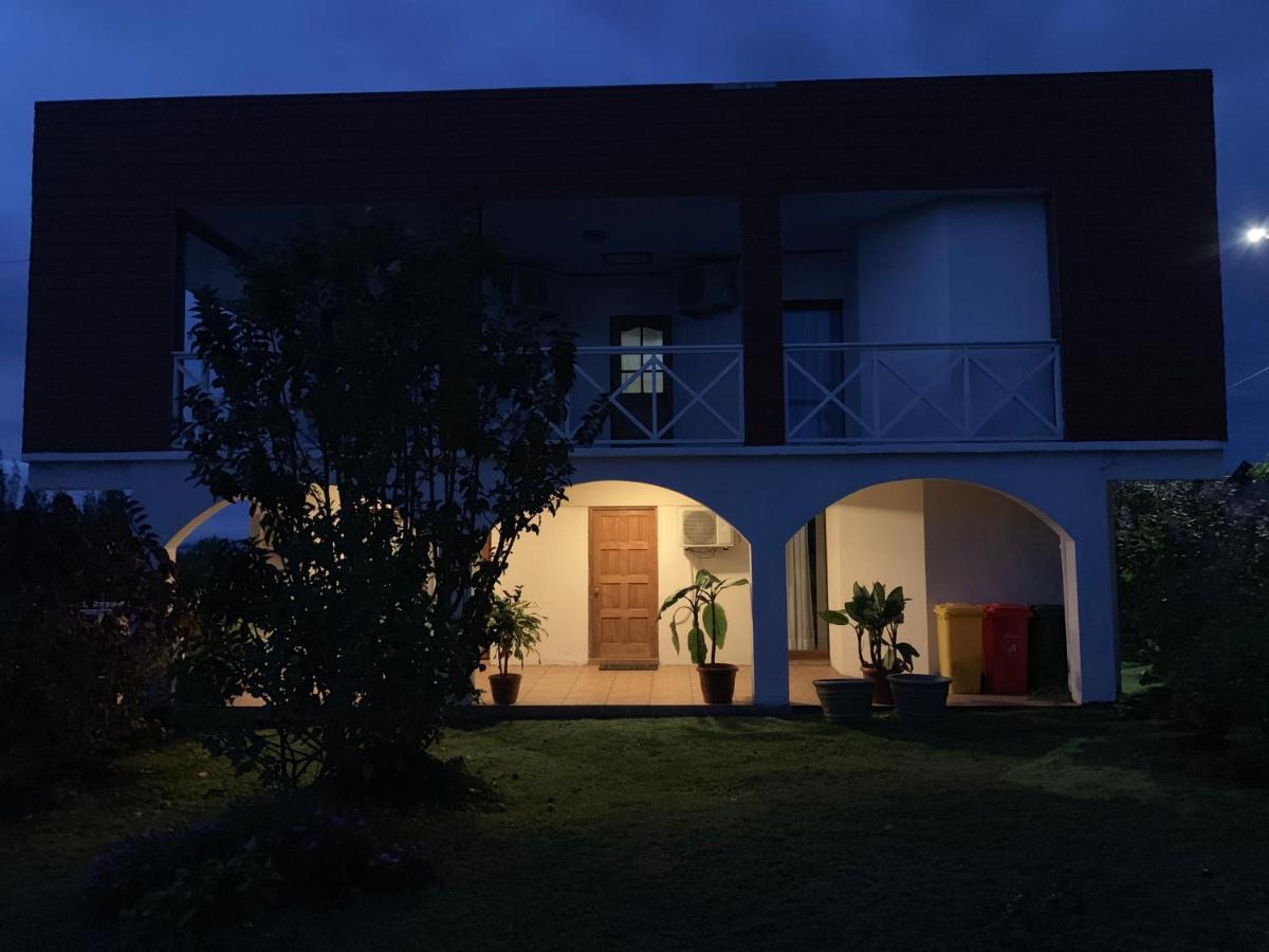 Teanehi Bed & Breakfast Анґа-Роа Екстер'єр фото
